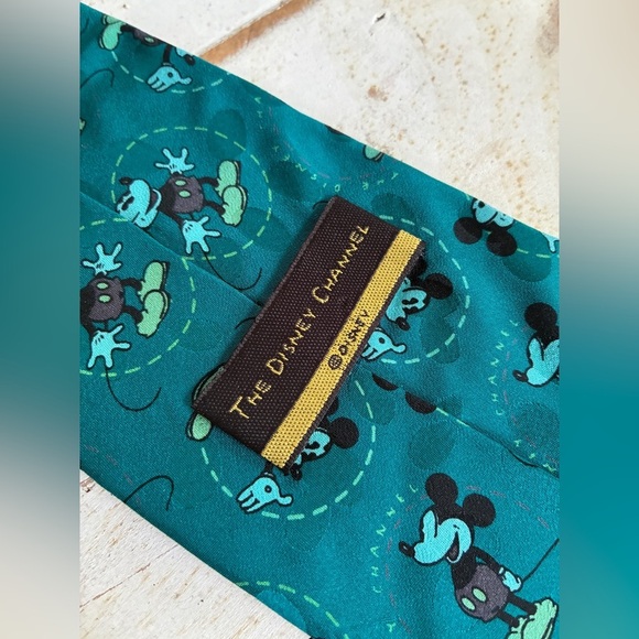 DISNEY CHANNEL Vintage silk neck tie Mickey Mouse cartoon aqua teal RARE 90s EUC - Picture 5 of 9